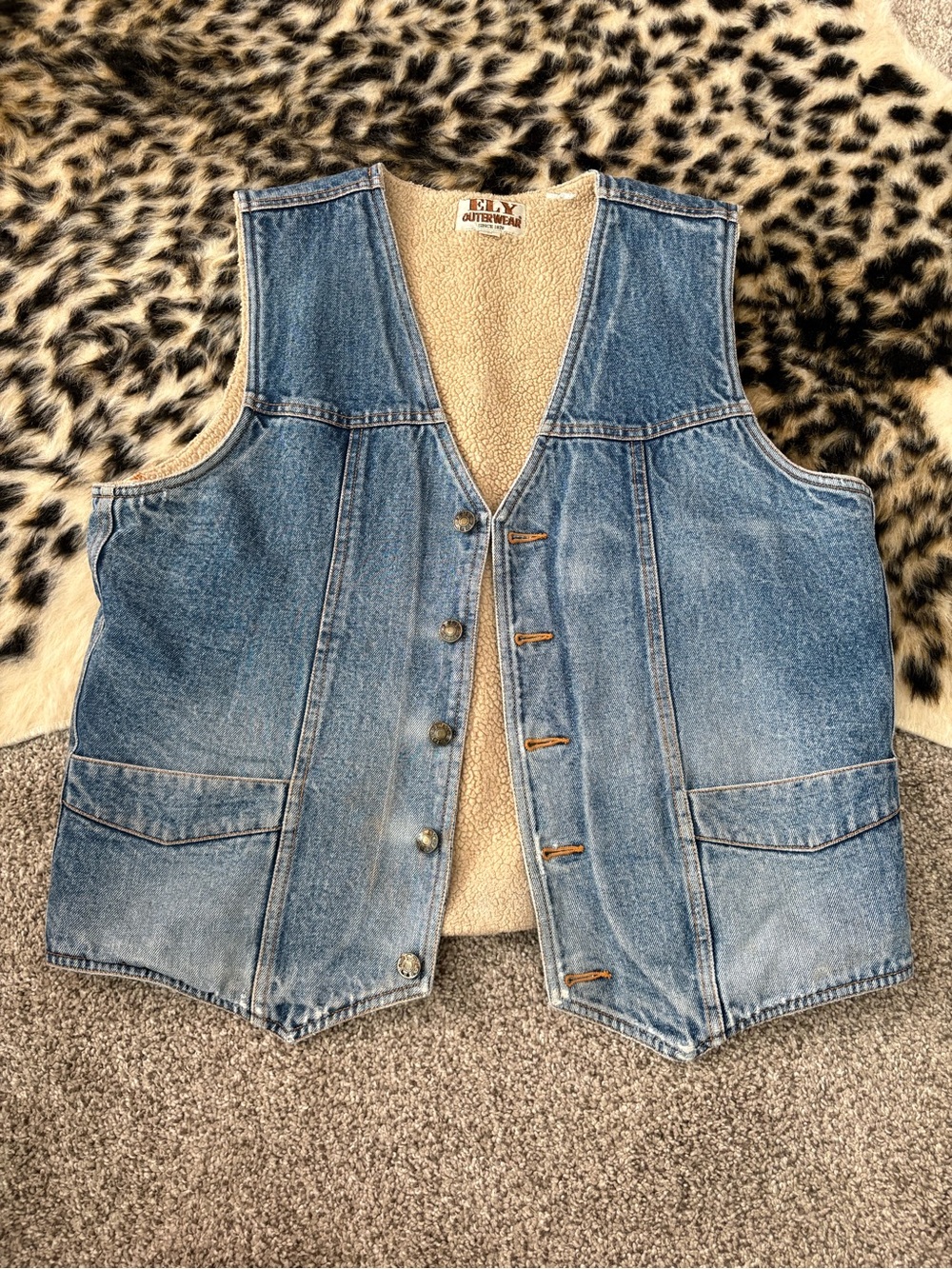 Vintage Denim Sherpa-Lined Vest - Blue